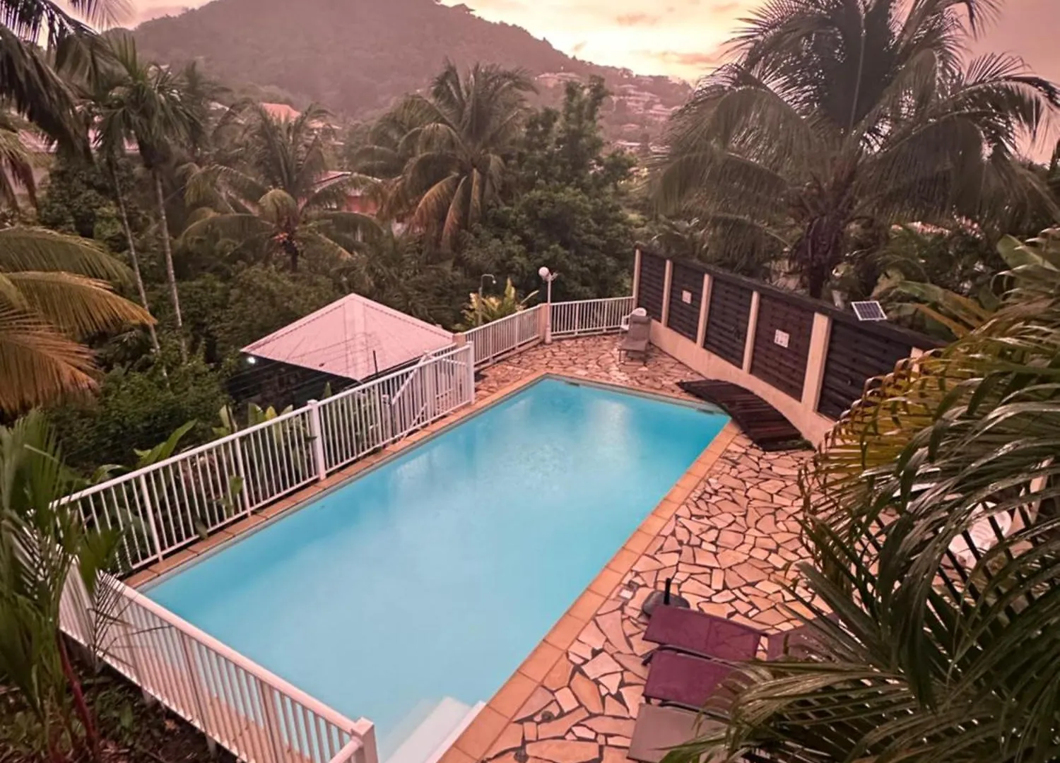 La Kaz A Malou Appartement De Standing Avec Piscine Et Plage A 800M Les Trois-Ilets